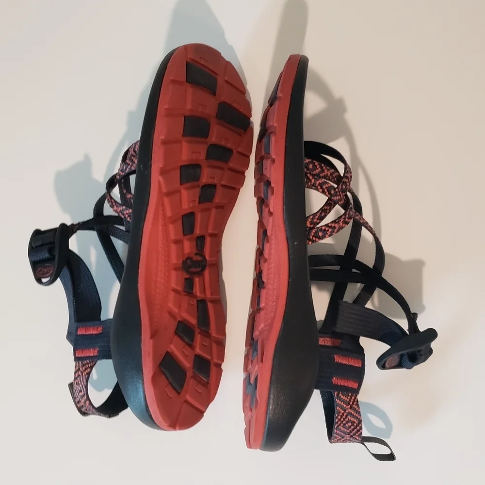 Chaco ZX1 Ecotread Padded Eclipse Sandals Girls Size 6 Kids JR Orange Black
